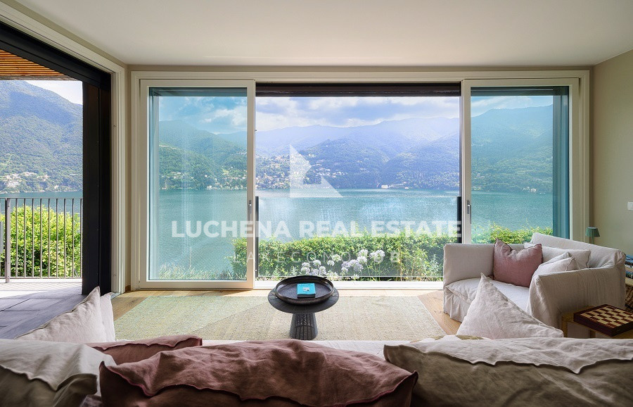 Carate Urio - Appartamento con incantevole vista lago in moderno contesto residenziale con piscina